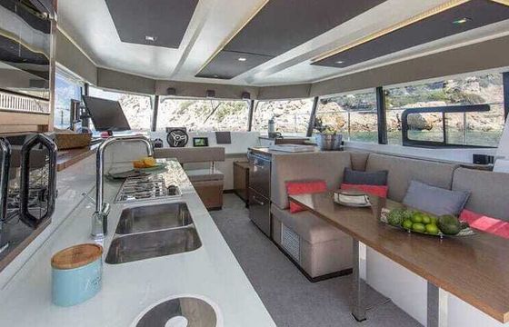Catamaran Fountaine Pajot My 37 11m