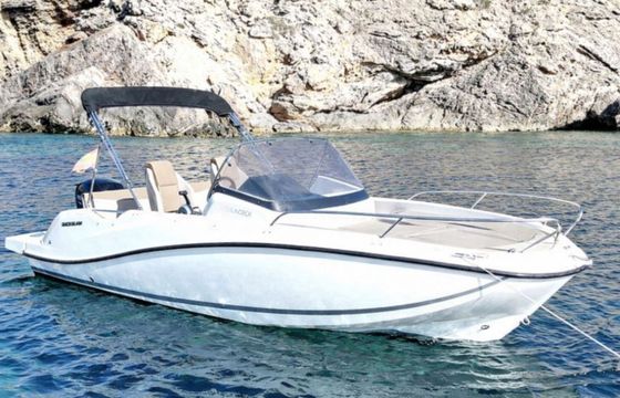 Motorboat Quicksilver Activ 605 Sundeck 150hp