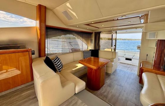 Motor yacht Sunseeker 50 Manhattan 1600hp