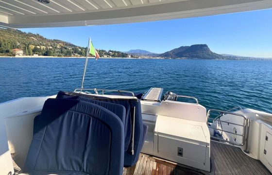 Motor yacht Sunseeker 50 Manhattan 1600hp