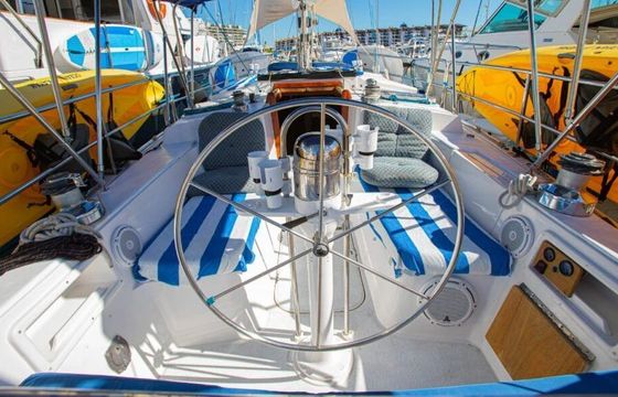 Sailboat Red 40 12.2m