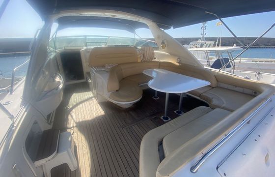 Motorboat Sea Ray 450 Sundancer 460hp