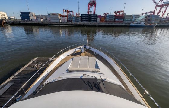 Motor yacht spertini alalunga