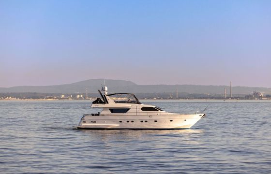 Motor yacht spertini alalunga