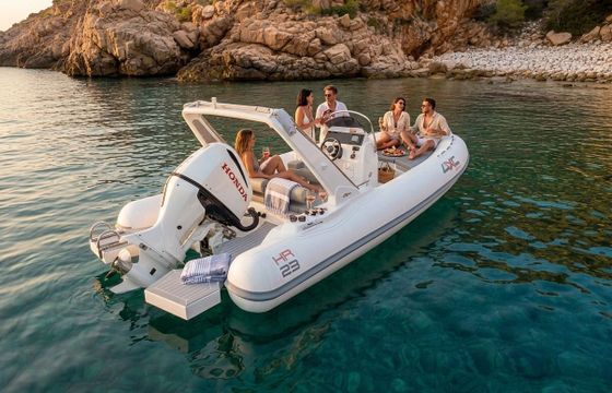 RIB Altamarea Wave23 200hp