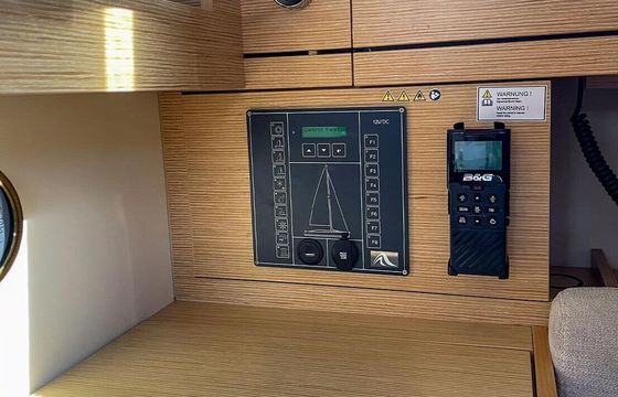 Sailboat Hanse 348 10.48m