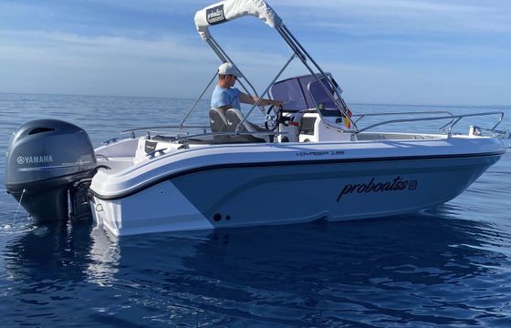 Motorboat Pro Marine Nereus 5.70m Yamaha 115hp 7 Personas 115hp