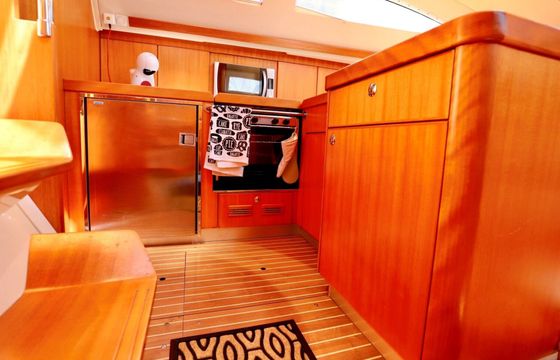 Sailboat Elan Elan Impression 434 13m