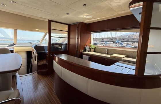 Motor yacht Princess 67 2200hp