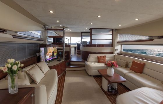 Motor yacht Princess 67 2200hp