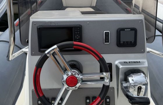 Motorboat Bsc 70 sport 200hp
