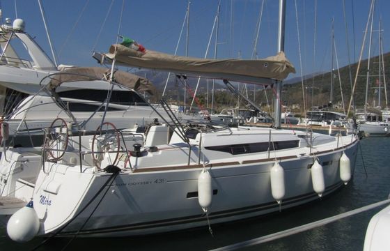 Sailboat Jeanneau Sun Odyssey 439 13.34m