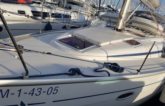 Sailboat Bavaria 40 Cruiser 12m