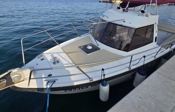 Motorboat Gib sea 820 140hp