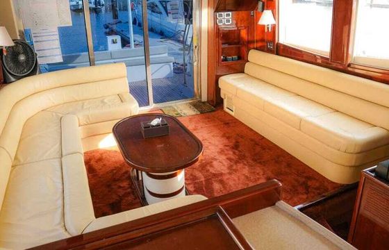 Motor yacht Al Shaali 70ft 1430hp