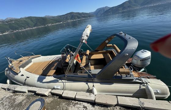 Motorboat Grginic Shark 23 150hp