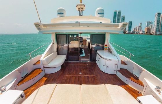 Motor yacht Azimut 62' 1070hp