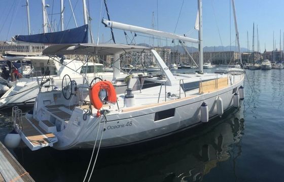 Sailboat BENETEAU OCEANIS 48 14.6m