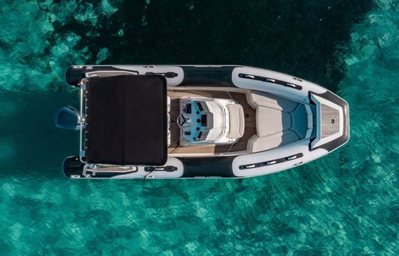 Motorboat Zodiac Sea Hawk 800 220hp