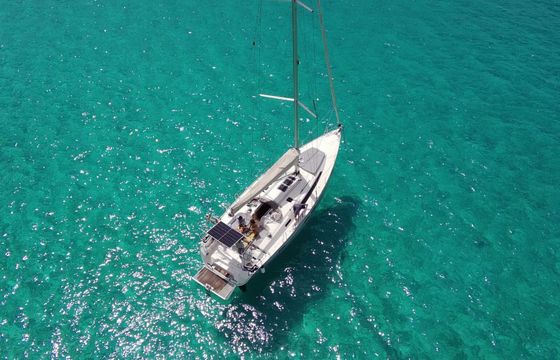 Sailboat BAVARIA 46 Cruiser 14m