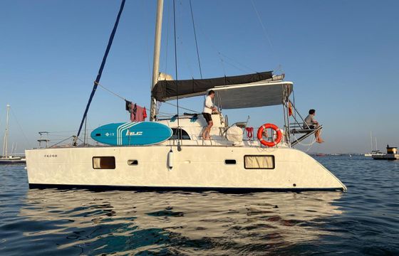 Catamaran Lagoon 380 S2 12m
