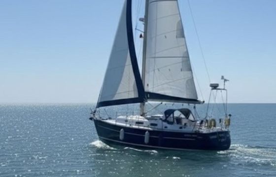 Sailboat Bavaria Bavaria Cruiser 38 11.72m