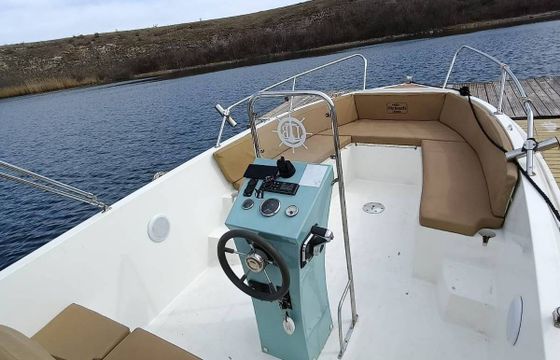 Motorboat Mareti 585 Open
