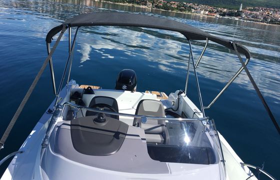 Motorboat JEANNEAU Jeanneau Cap Camarat 6.5 WA 2018 150hp