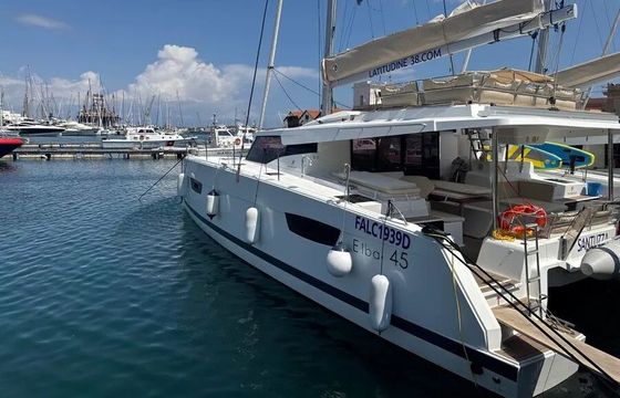 Catamaran Fountaine Pajot Elba 45 13m