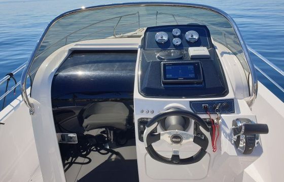 Motorboat Ranieri 26S 250hp