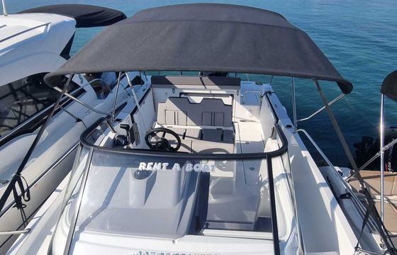 Motorboat Jeanneau Cap Camarat 7.5 WA S3 300hp