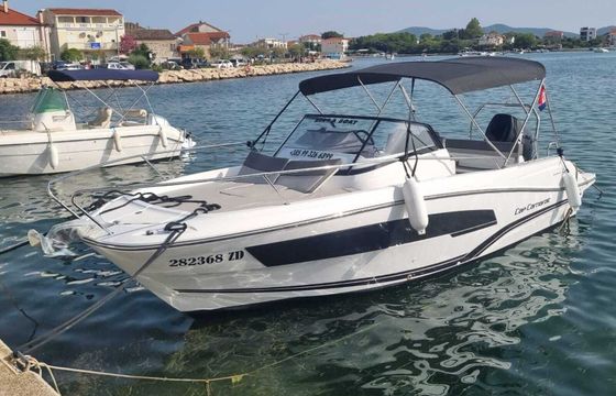Motorboat Jeanneau Cap Camarat 7.5 WA S3 300hp