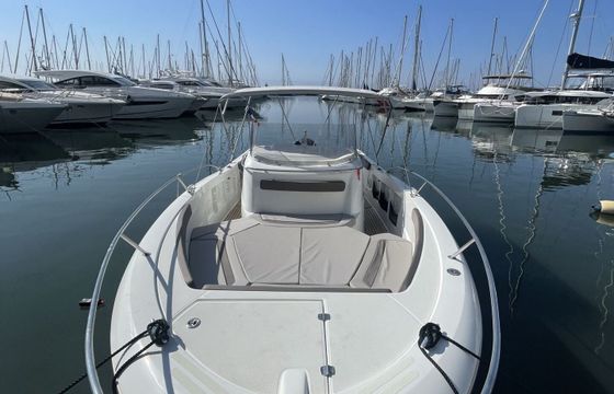 Motorboat Jeanneau Cap Camarat 8.5 Cc 350hp