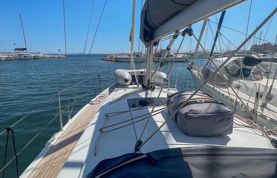 Sailboat Hanse Hanse 348 9m