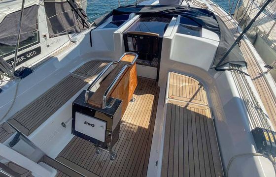 Sailboat Hanse Hanse 348 9m