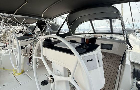 Sailboat Bavaria C46 14m