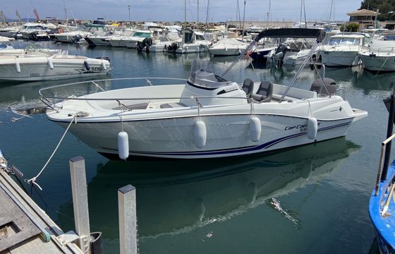 Motorboat Jeanneau Cap Camarat 6.5 Cc serie 3 200hp