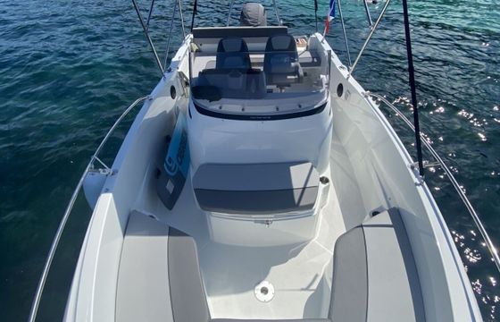 Motorboat Jeanneau Cap Camarat 6.5 Cc serie 3 200hp