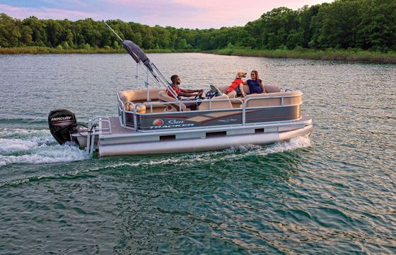 Motorboat mercury cruiser 120hp