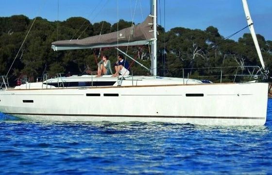 Sailboat JEANNEAU SUN ODYSSEY 449 13.75m