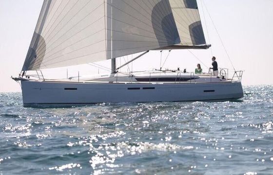Sailboat JEANNEAU SUN ODYSSEY 449 13.75m