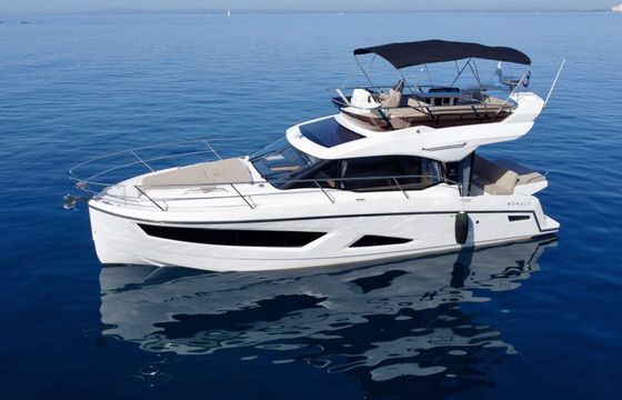 Motorboat PARKER MONACO 110 FLYBRIGE 600hp