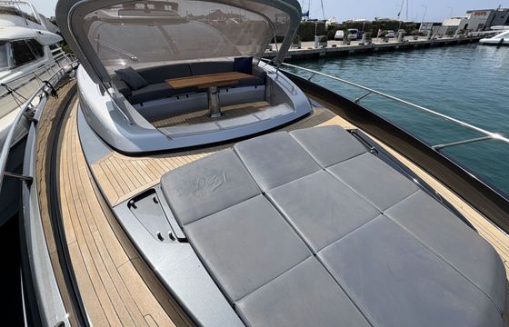Motor yacht Riva PERSEO 76 220hp