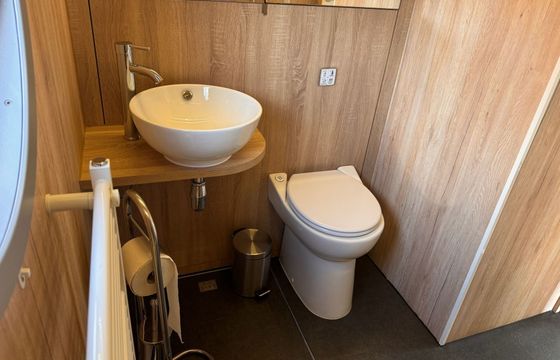 Houseboat Nautilus Vagabund 30