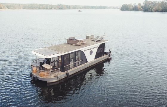 Houseboat Nautilus Vagabund 30