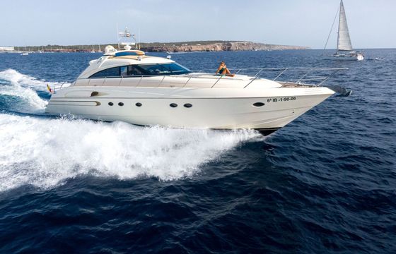 Motor yacht Princess V65 1200hp