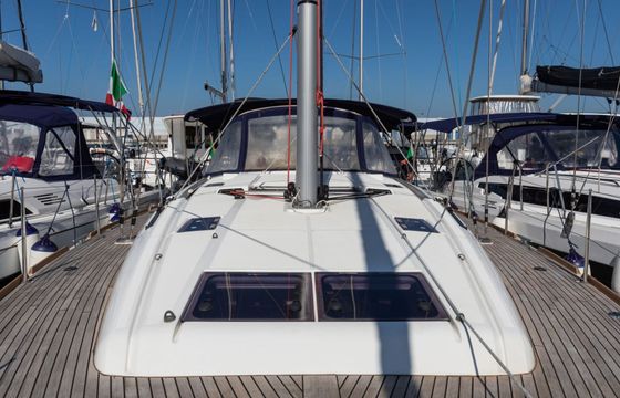 Sailboat JEANNEAU SUN ODYSSEY 479 14.43m