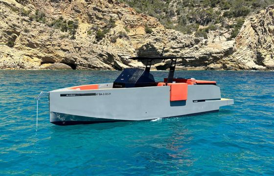 Motorboat DE ANTONIO 28 400hp