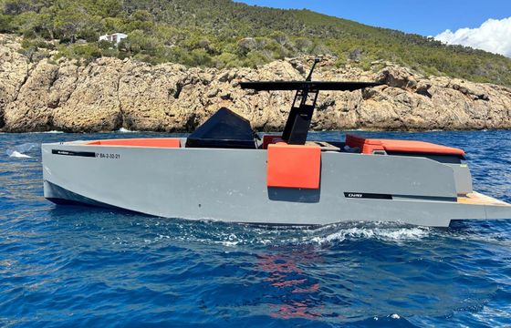 Motorboat DE ANTONIO 28 400hp