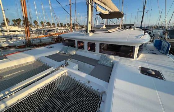 Catamaran Lagoon Lagoon 450f 13.96m